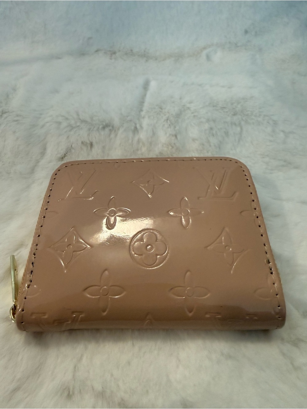 NWB Source Unknown Patent Monogram Zip Wallet in Blush
